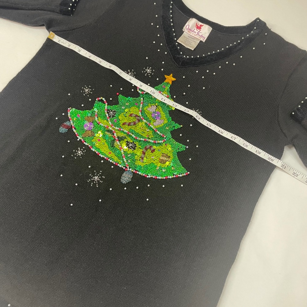 Quacker Factory Womens Beaded Sequin Christmas Tree V Neck Black Sweater Medium - Picture 6 of 11